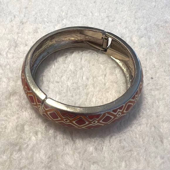 VTG Orange Gold Tone Retro Hinged Clamper Bangle Bracelet - Picture 5 of 5